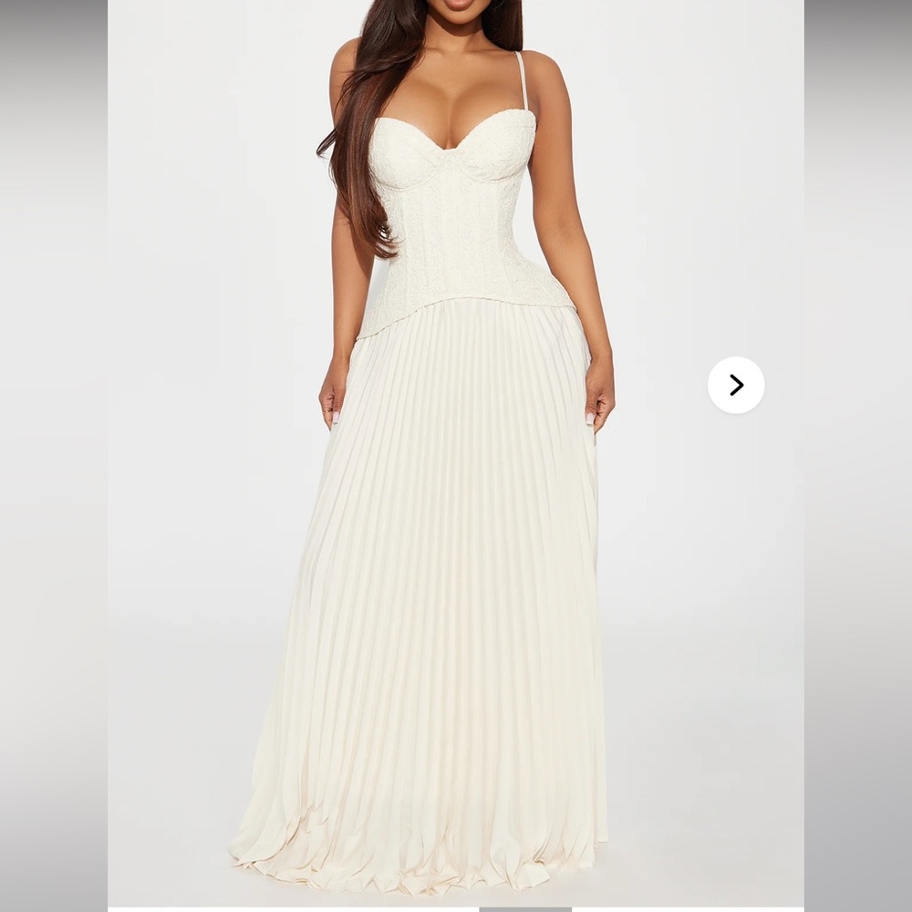 Daniella Lace Corset Pleated Maxi Dress - Cream